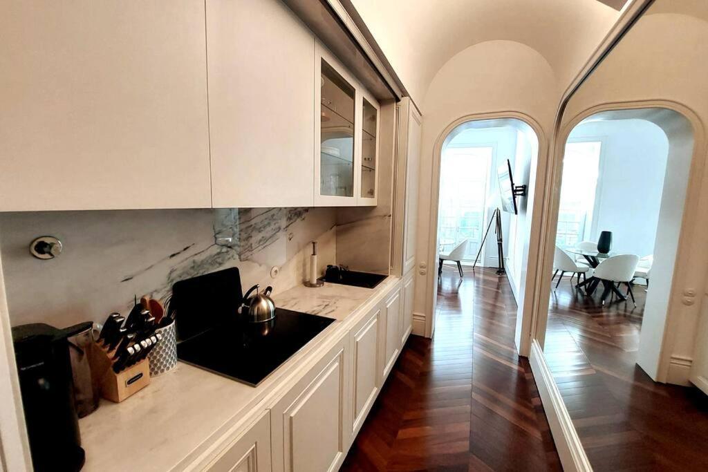 Dream On - Clerigos Tower Appartement Porto Buitenkant foto