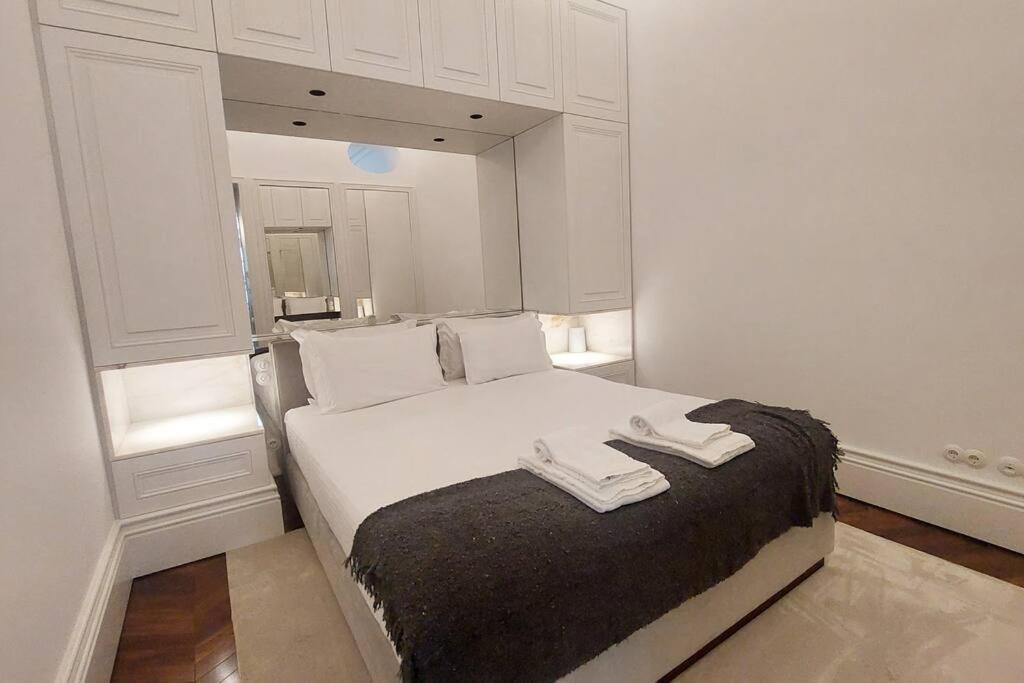 Dream On - Clerigos Tower Appartement Porto Buitenkant foto